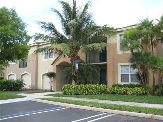MURANO AT DELRAY BEACH CO - Residential Lease