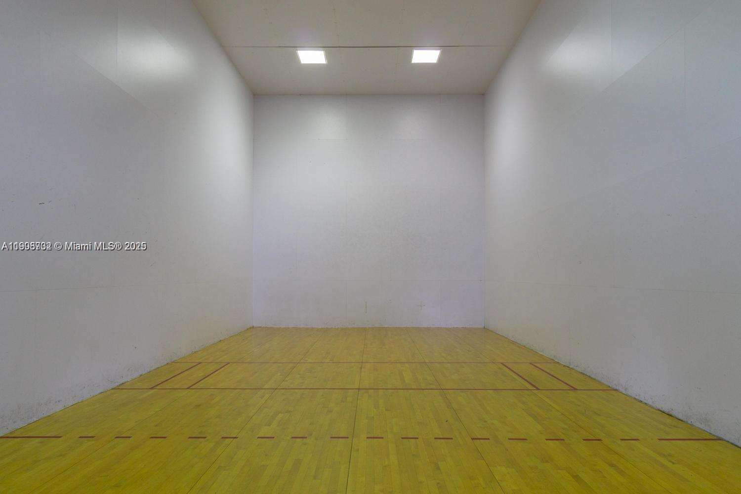 MURANO AT DELRAY BEACH CO - Residential Lease