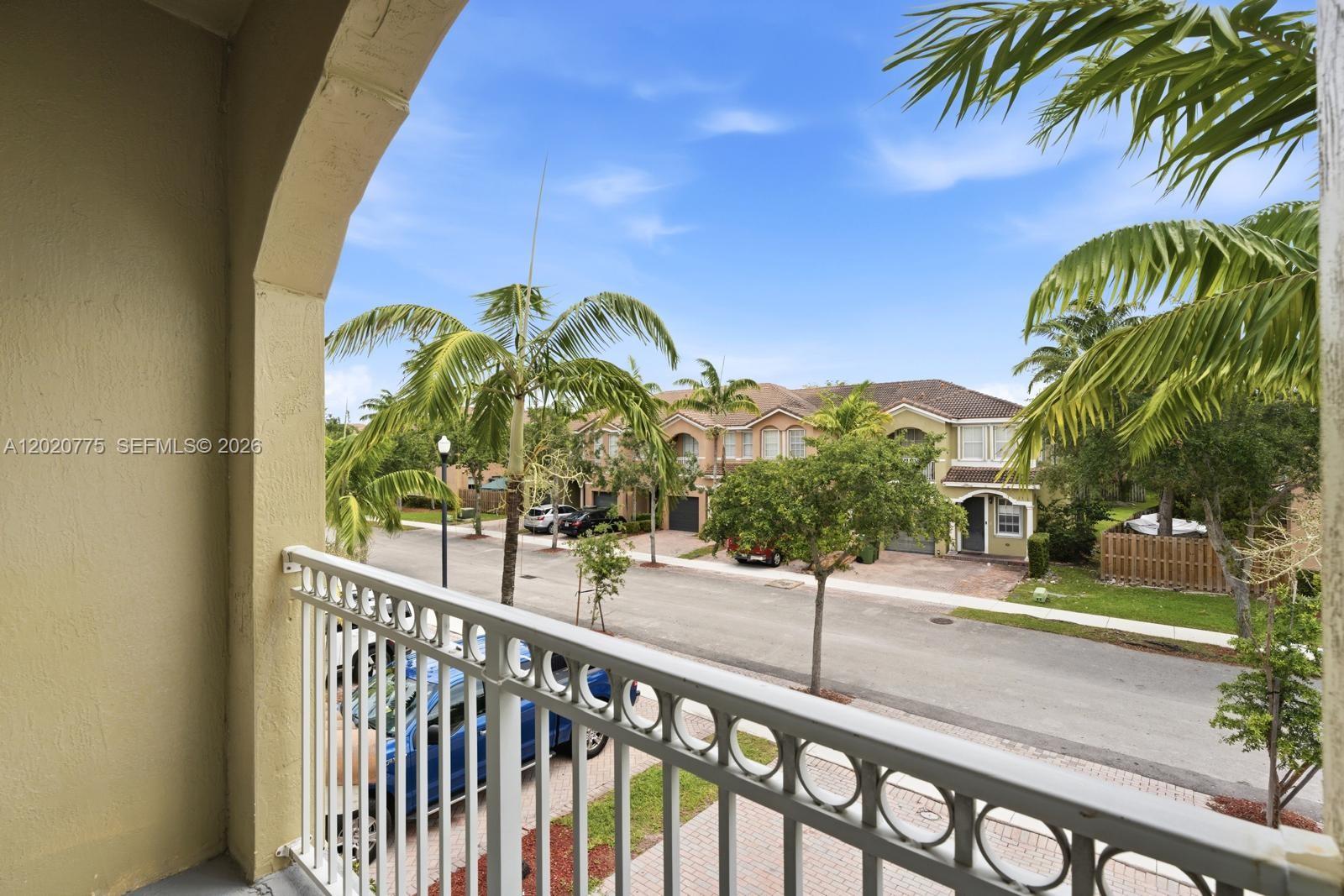 KEYS GARDEN - Residential