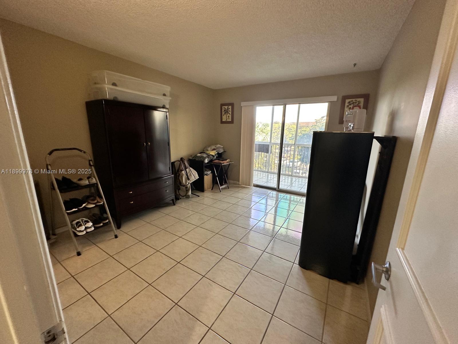NEW HAMPTON AT CENTURY VI - Residential