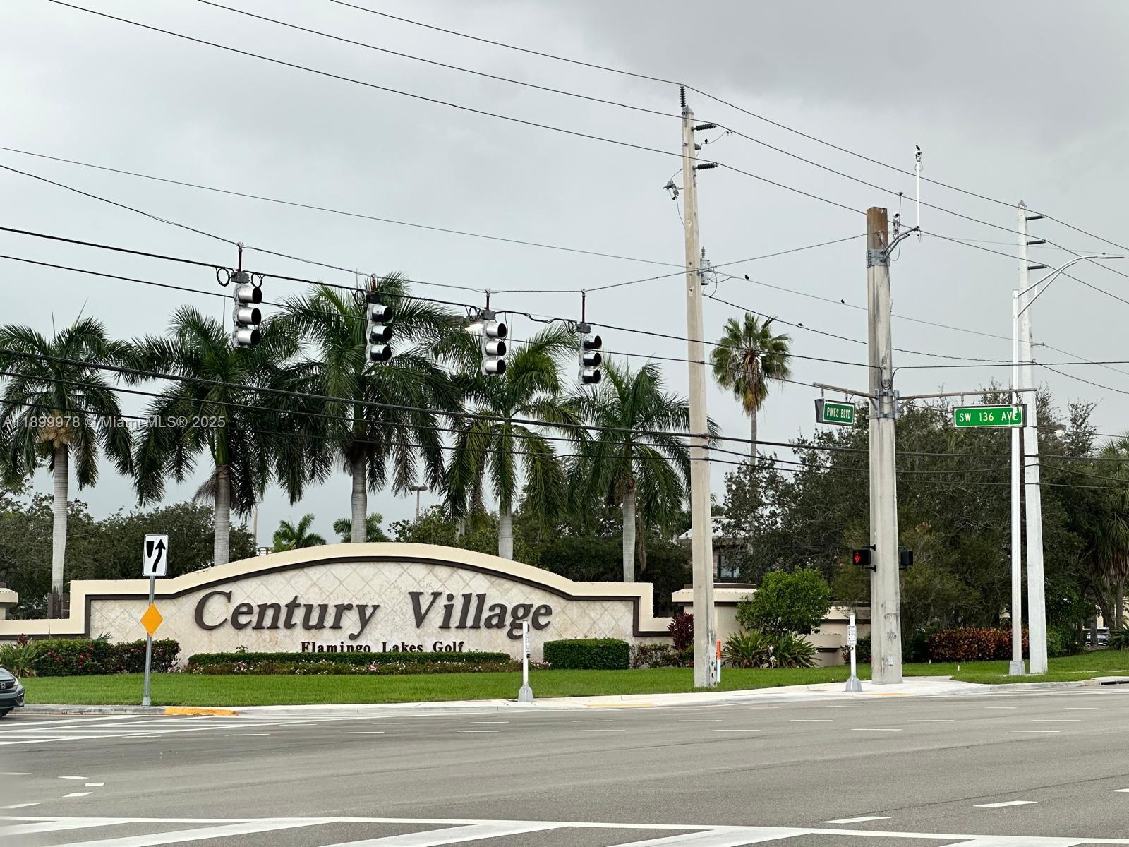 NEW HAMPTON AT CENTURY VI - Residential