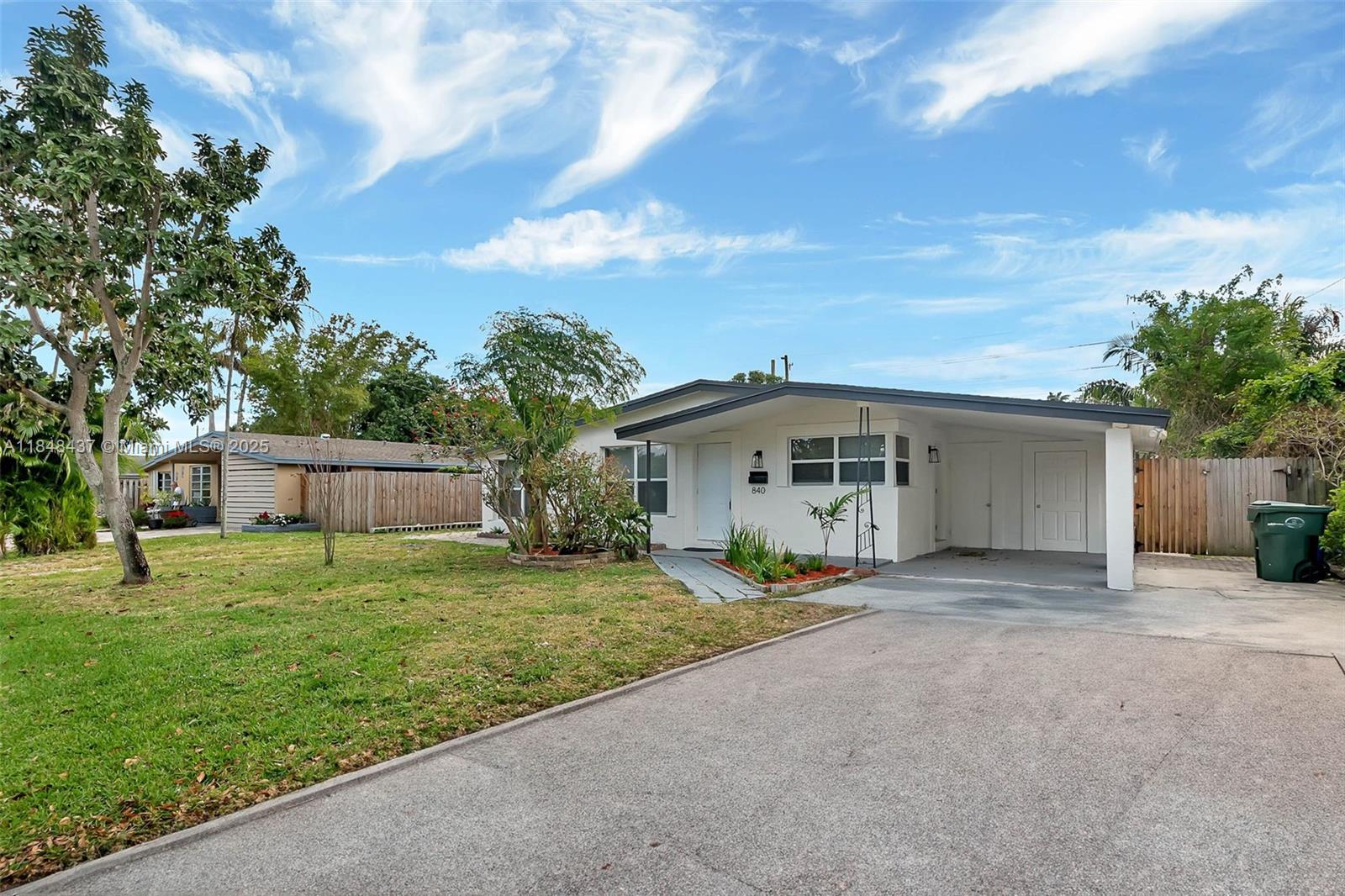 LLOYD ESTATES ADD CORR PL - Residential