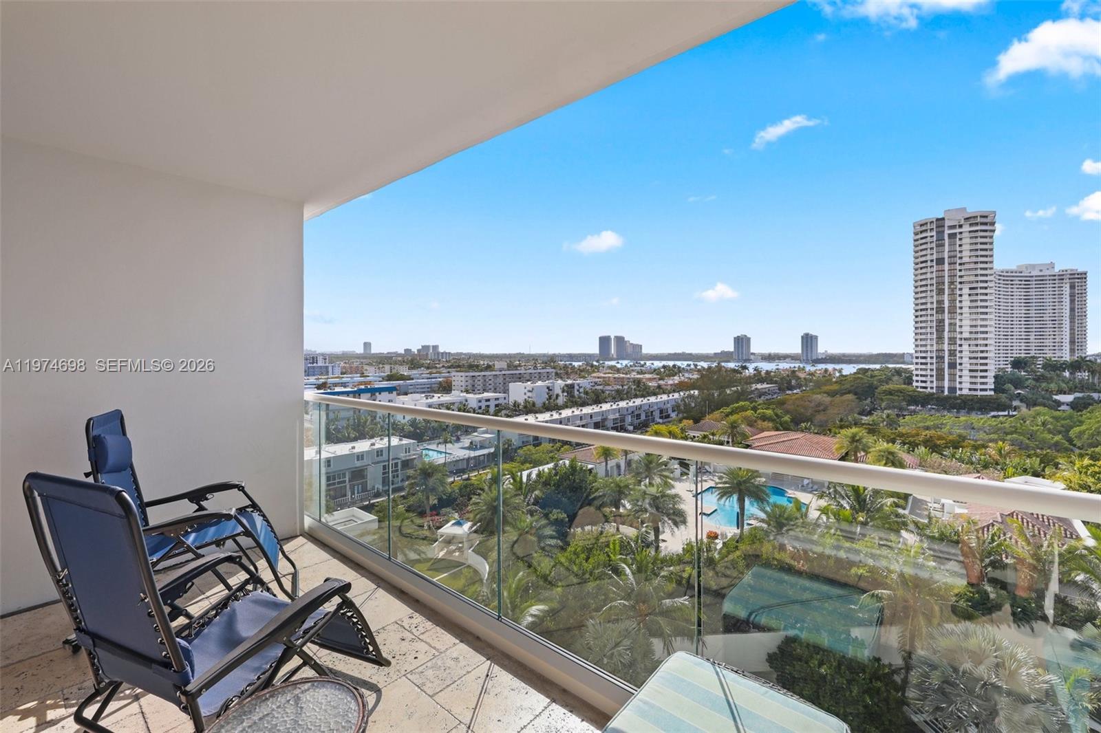 2600 ISL BLVD WILLIAMS IS - Residential