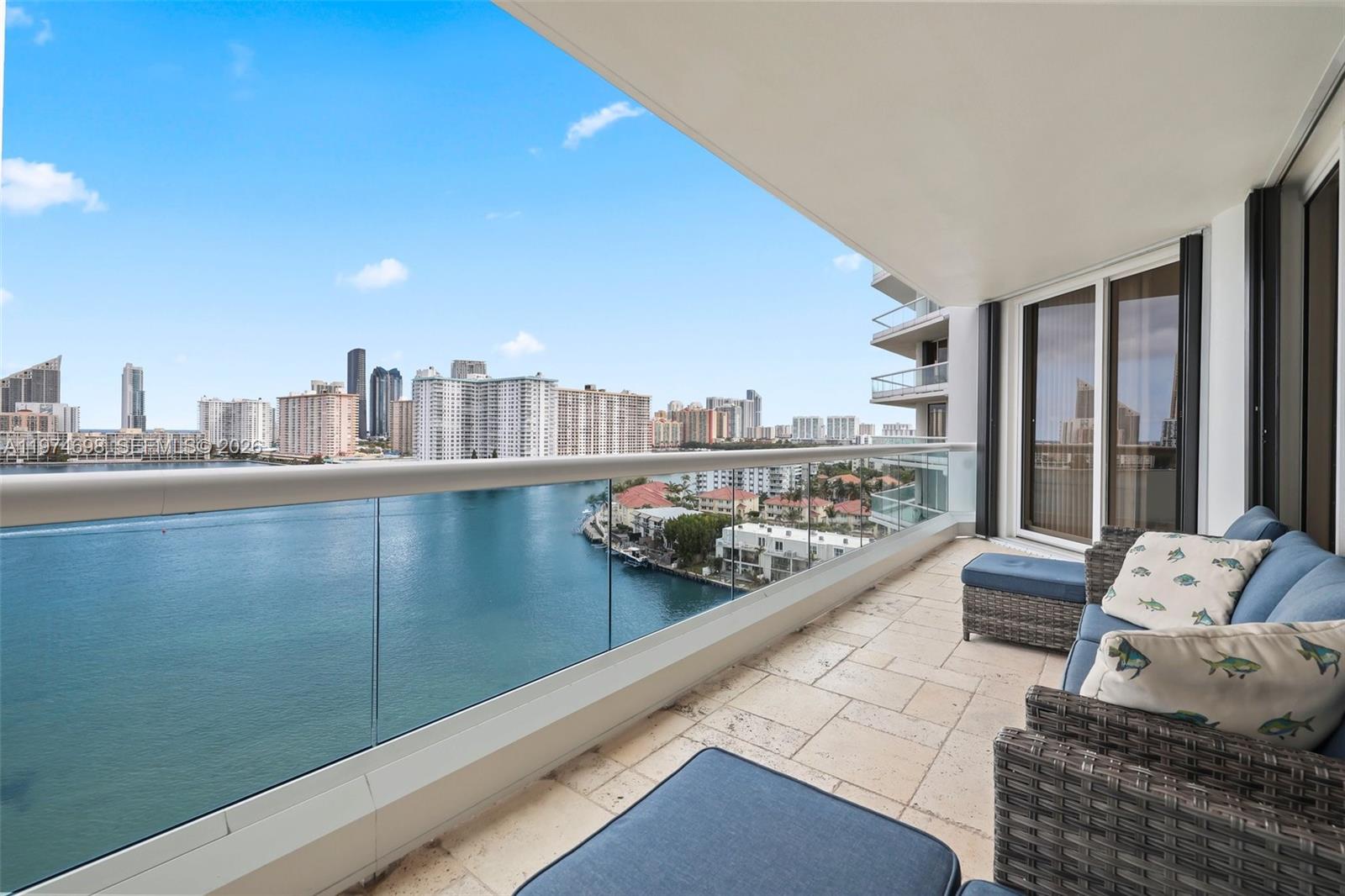 2600 ISL BLVD WILLIAMS IS - Residential