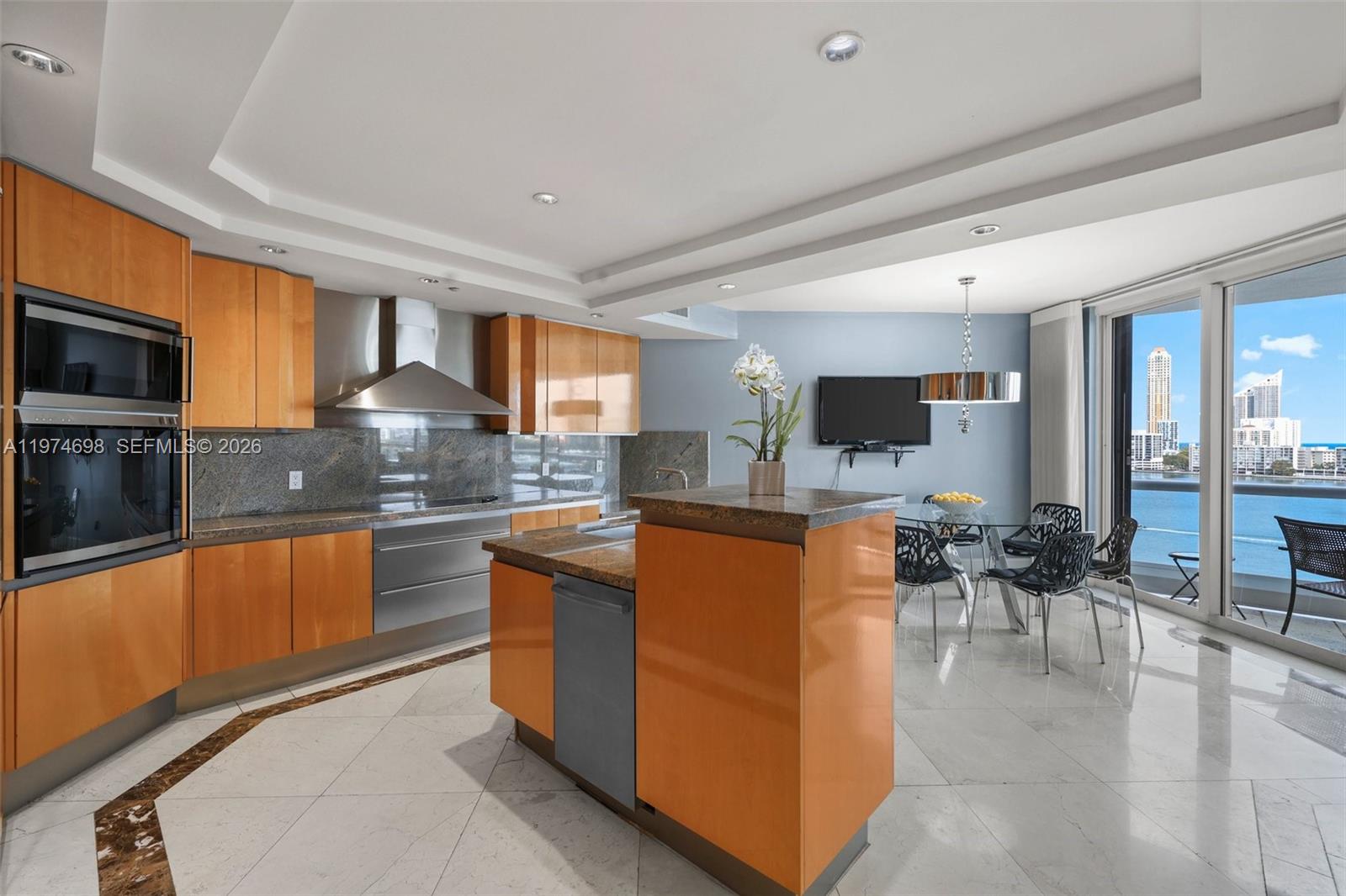 2600 ISL BLVD WILLIAMS IS - Residential