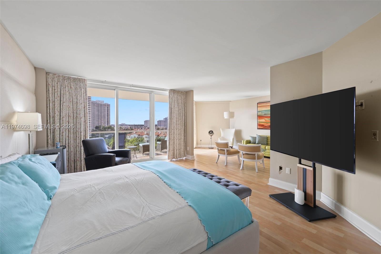 2600 ISL BLVD WILLIAMS IS - Residential