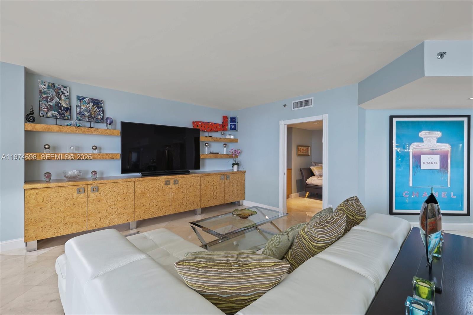 2600 ISL BLVD WILLIAMS IS - Residential