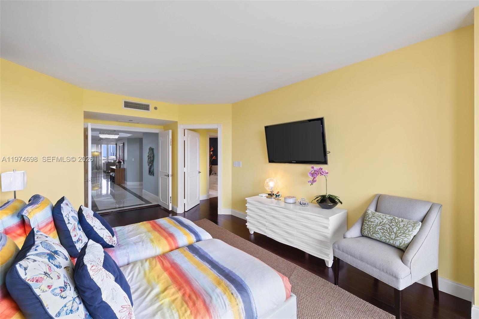 2600 ISL BLVD WILLIAMS IS - Residential