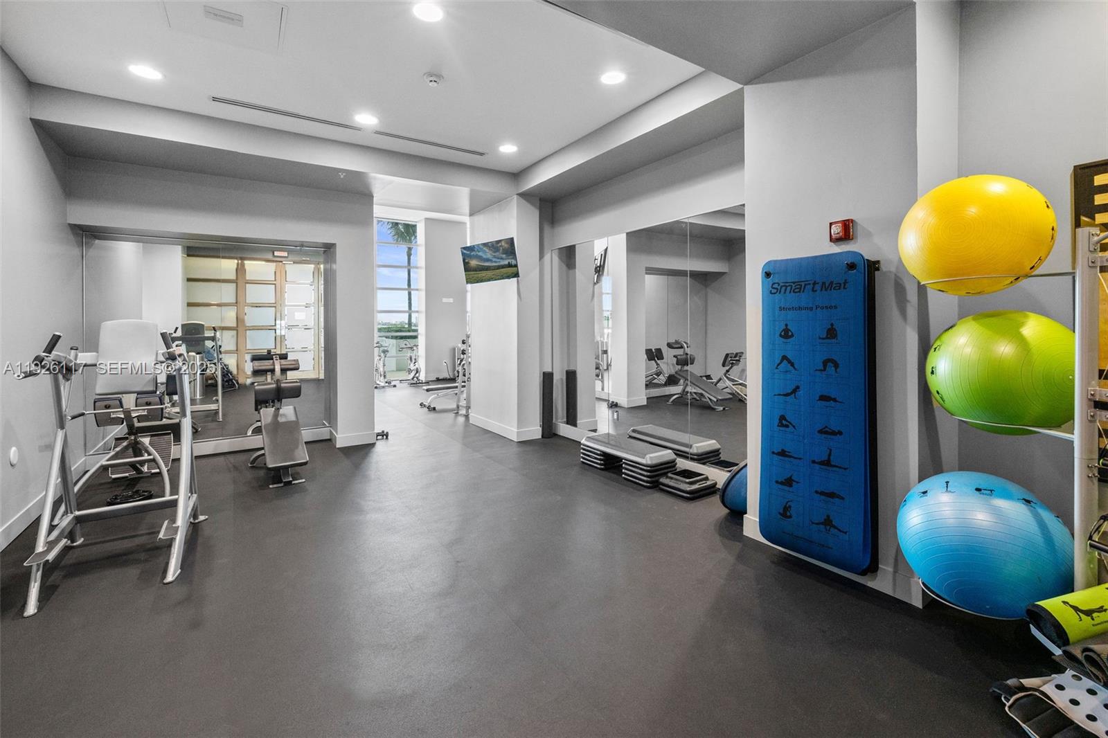 ONYX ON THE BAY CONDO - Residential Lease