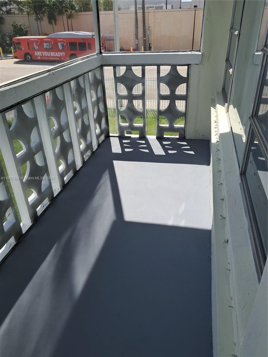 FOUNTAINVIEW CONDO - Residential Lease