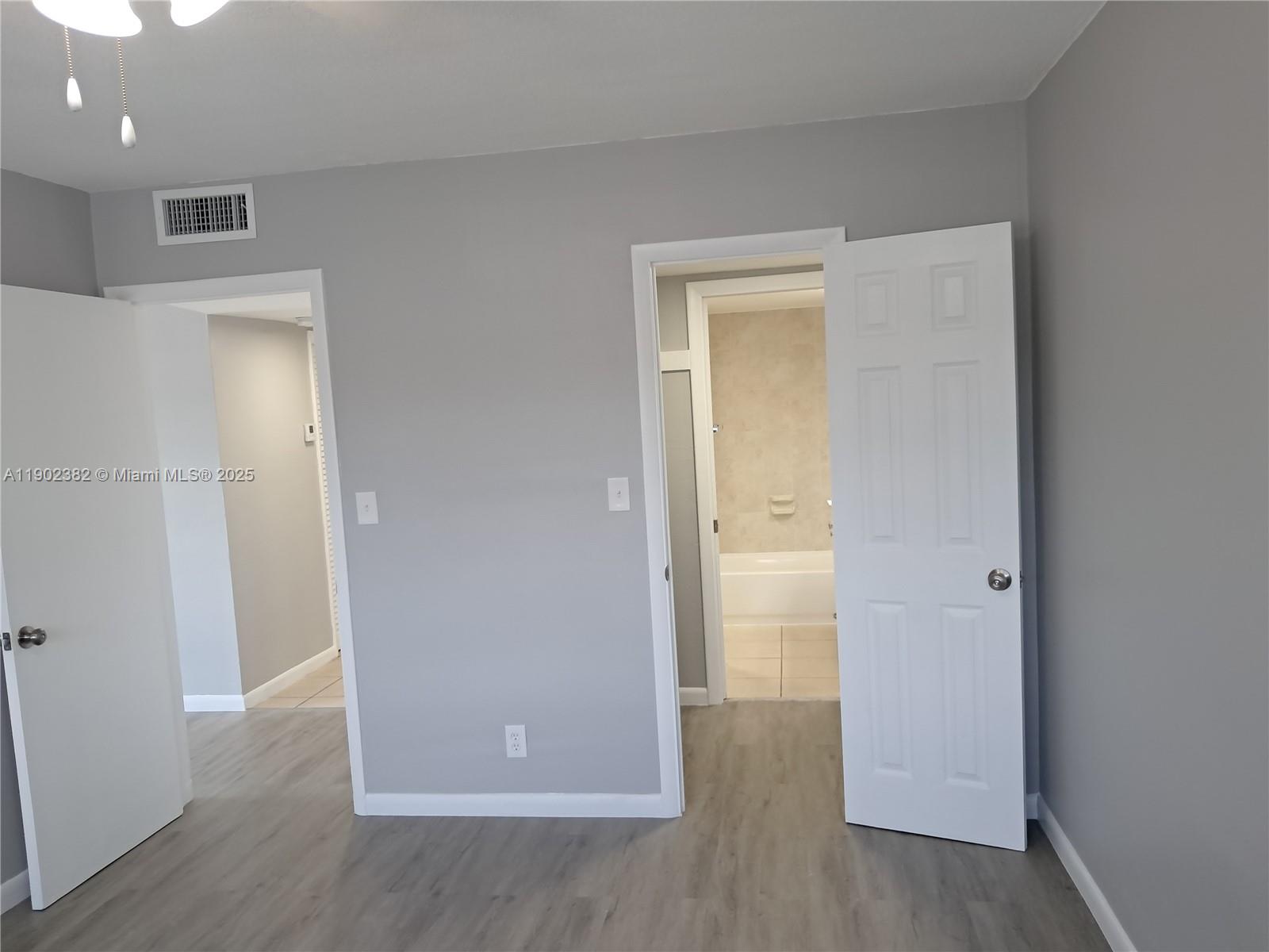 FOUNTAINVIEW CONDO - Residential Lease