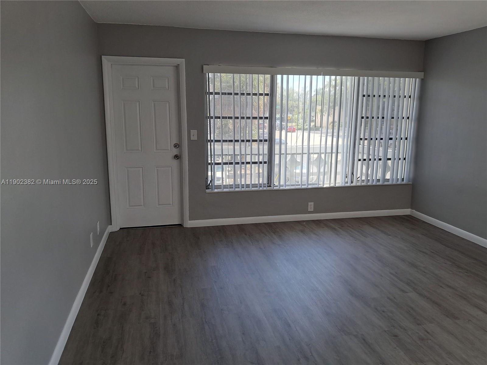 FOUNTAINVIEW CONDO - Residential Lease