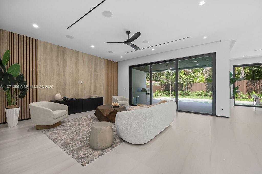 VICTORIA PARK - Residential