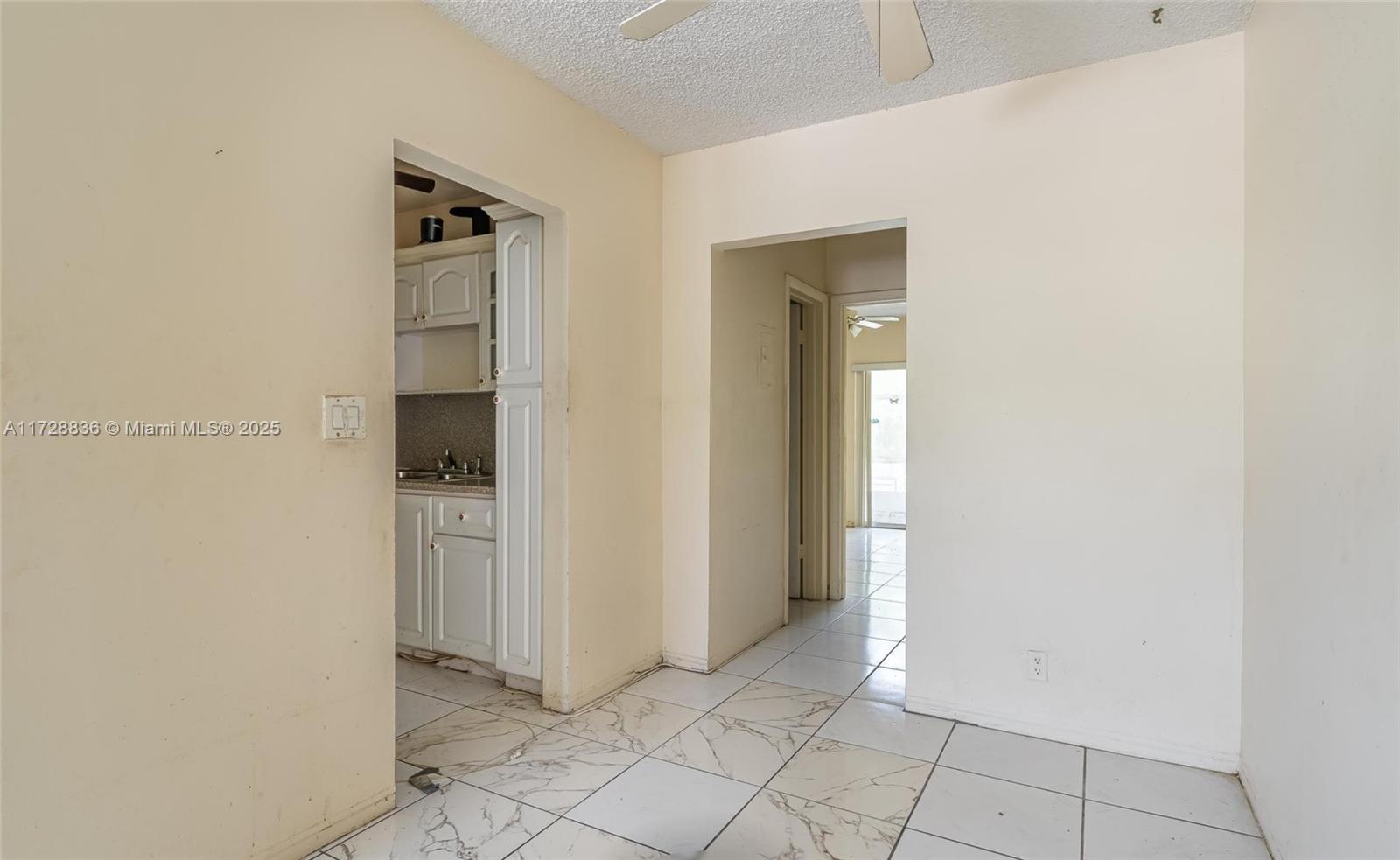 RO-MONT GARDENS ANDOVER H - Residential