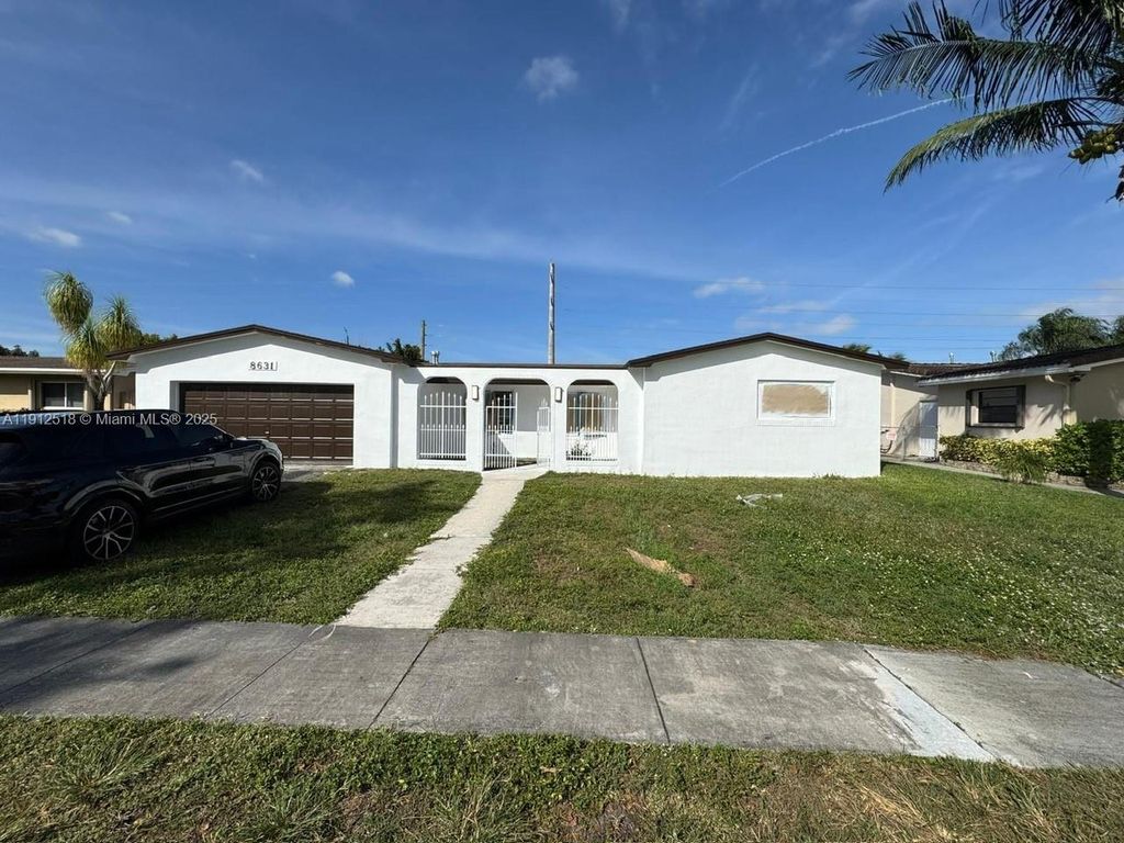 Photo of Pembroke Pines, FL 33024 (MLS # A11912518)