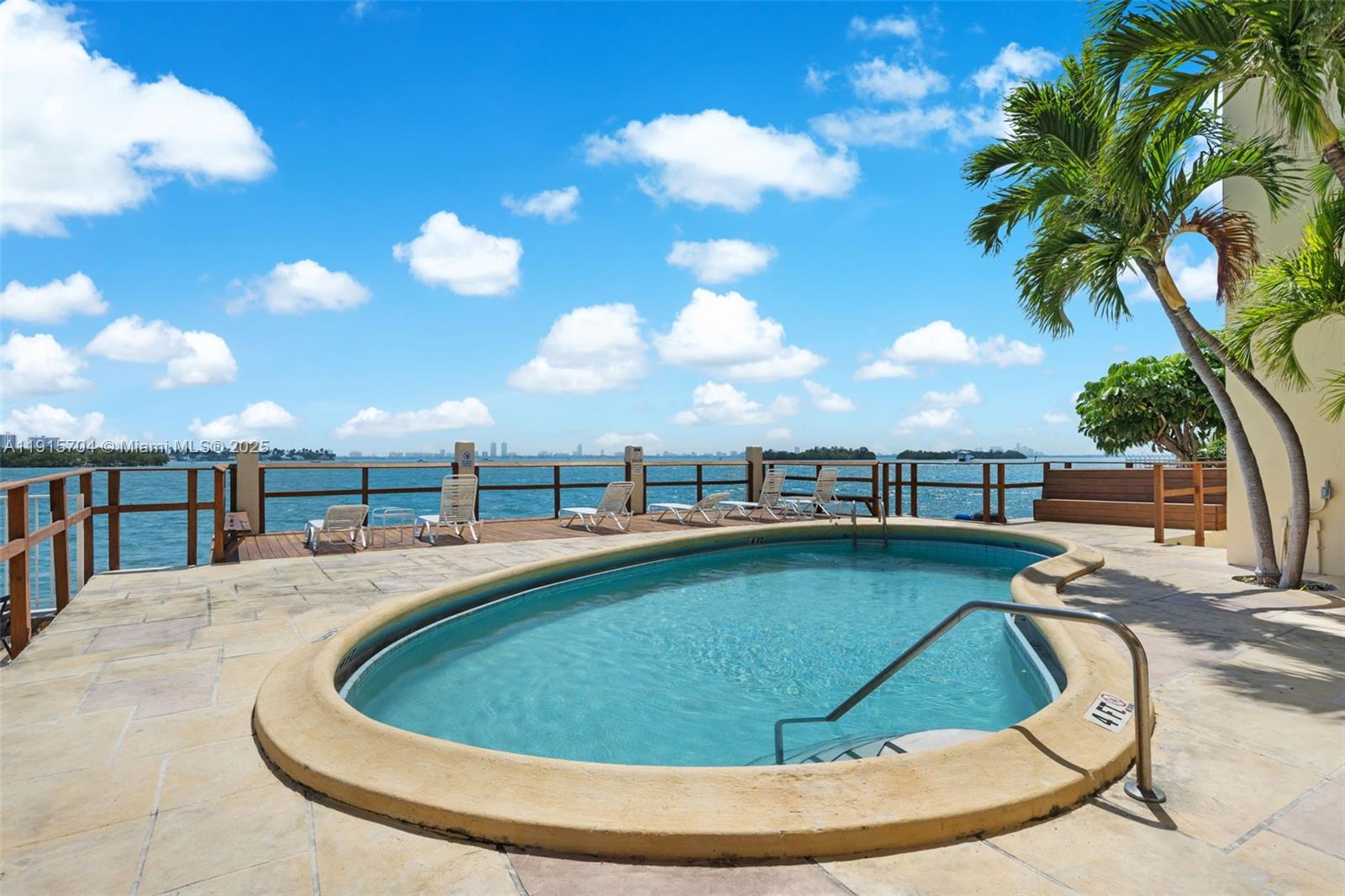 TUDOR HOUSE CONDO - Residential