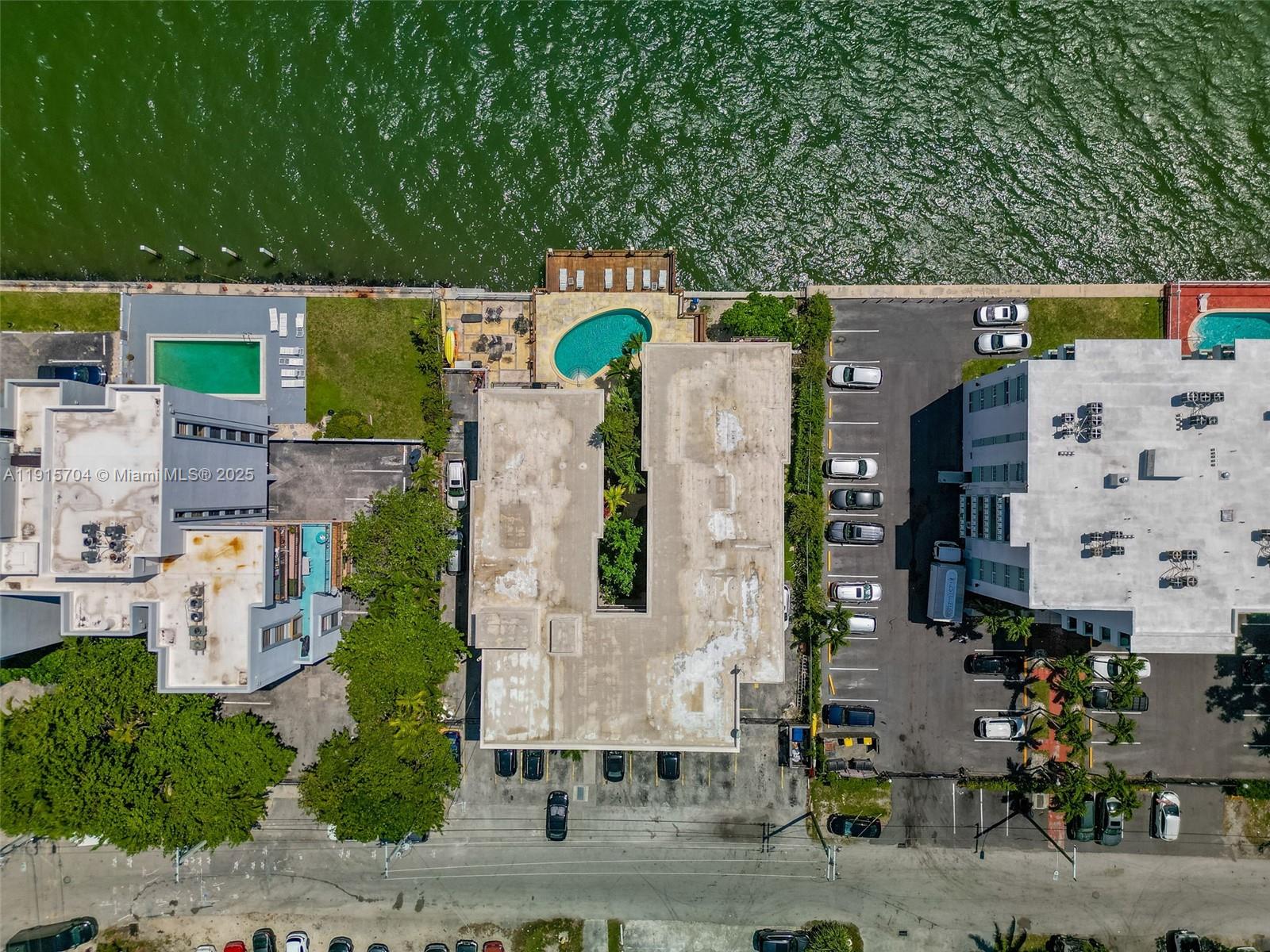 TUDOR HOUSE CONDO - Residential