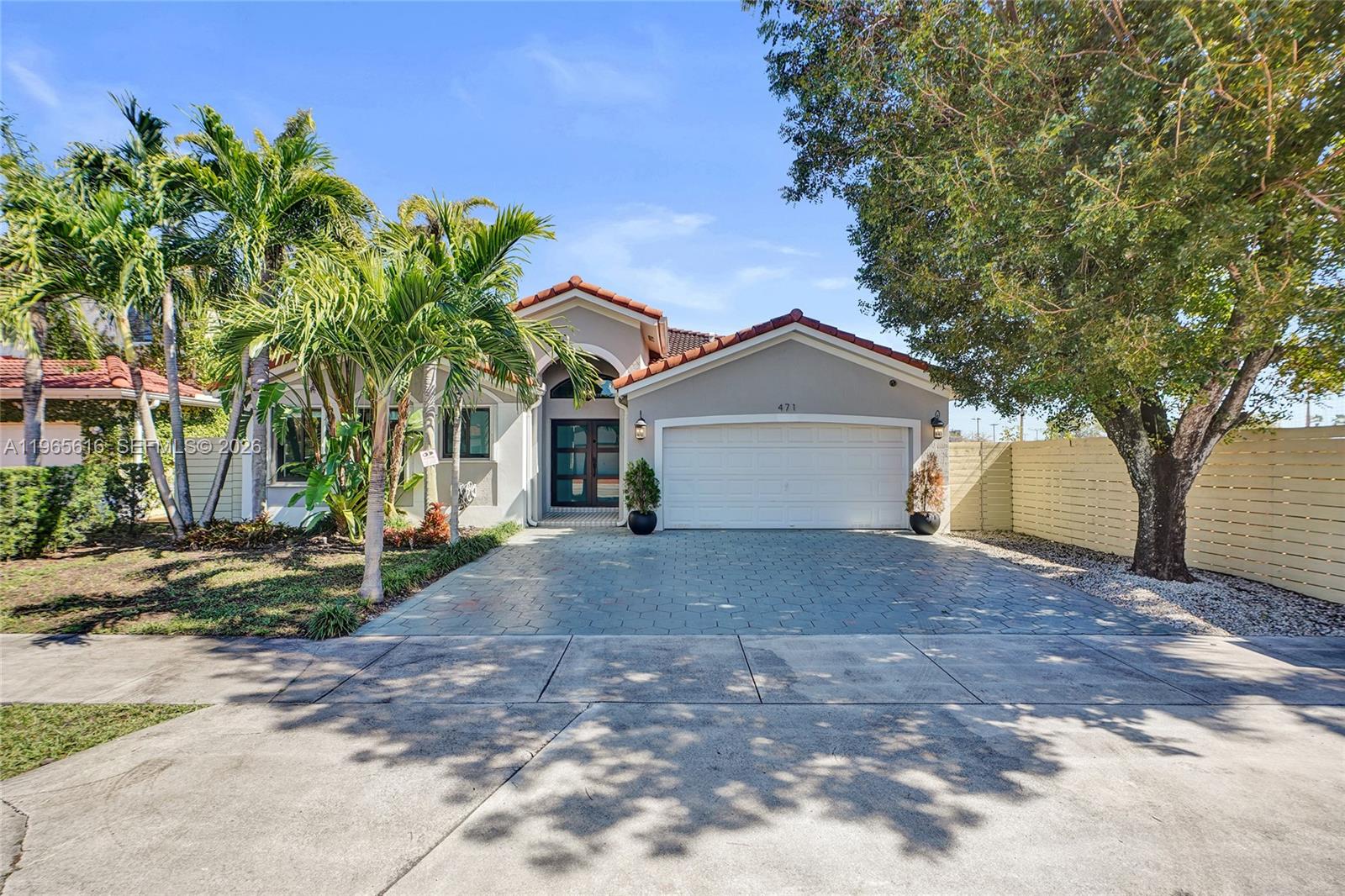 BIG FIVE HOMES - Residential