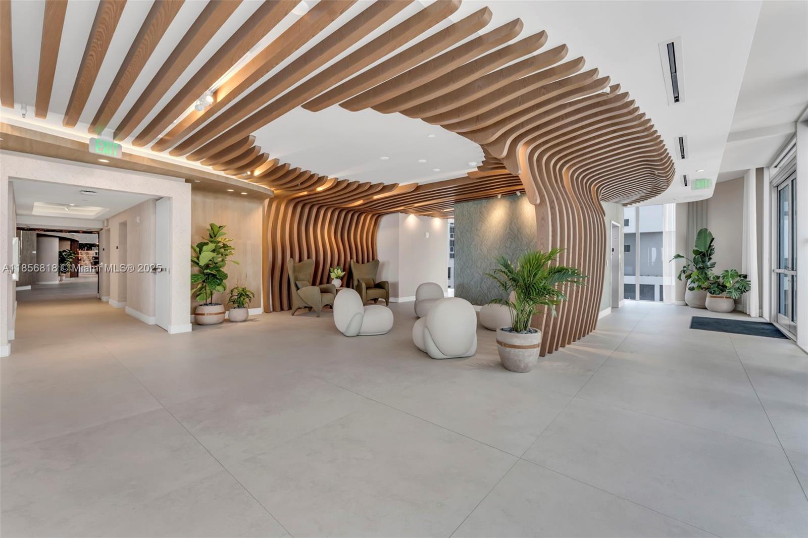 ARIA RESERVE SOUTH - Residential Lease