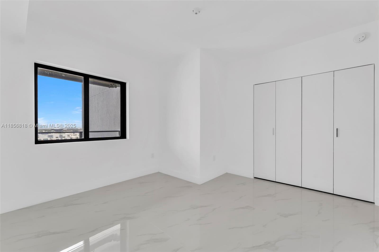 ARIA RESERVE SOUTH - Residential Lease