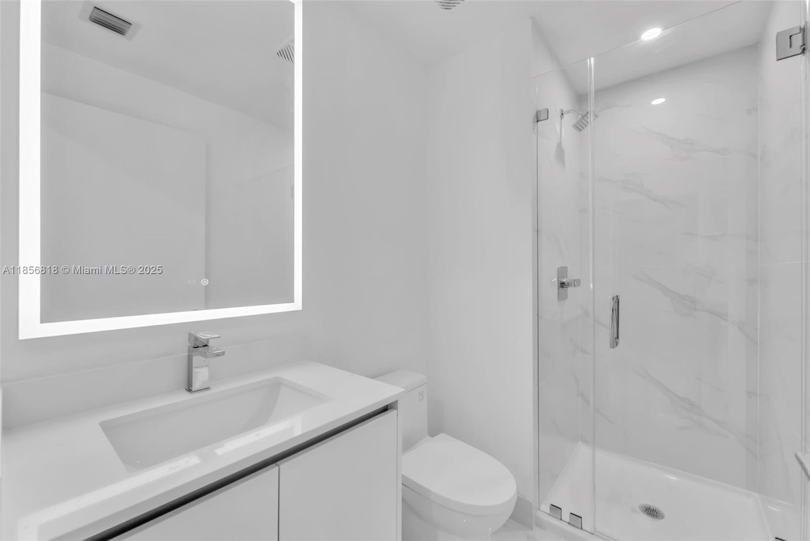 ARIA RESERVE SOUTH - Residential Lease