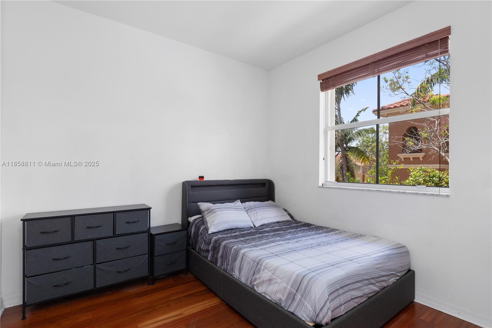 PEMBROKE CAY CONDO - Residential