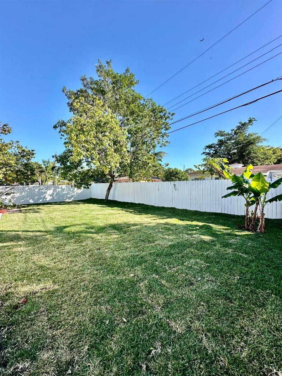 ACRES LAKE ESTATES - Residential