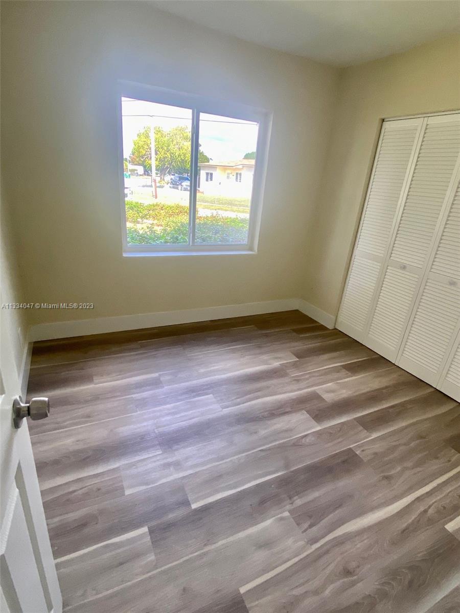 RICHMOND HEIGHTS - Residential