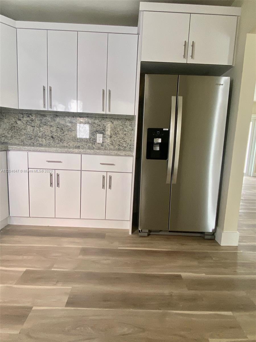 RICHMOND HEIGHTS - Residential