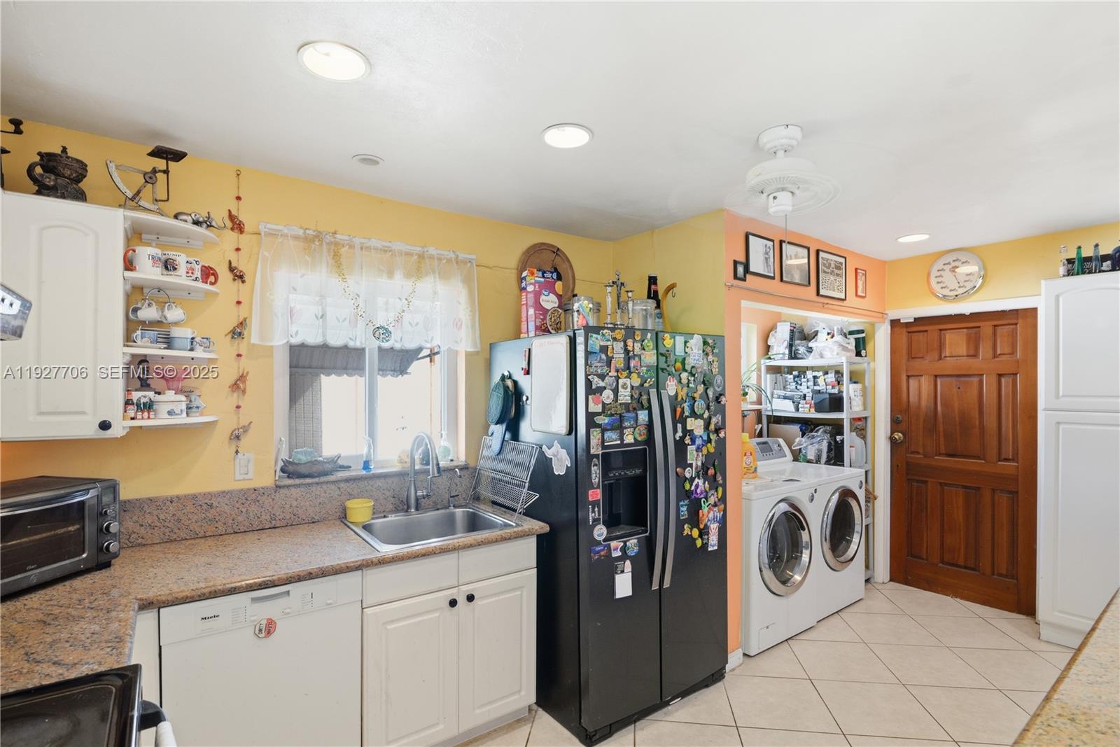 CORAL HEIGHTS SEC 2 - Residential