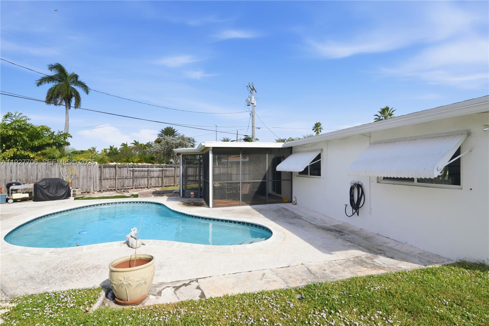 CORAL HEIGHTS SEC 2 - Residential