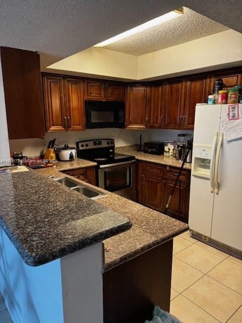 LAKEWOOD AT EMERALD HILLS - Residential