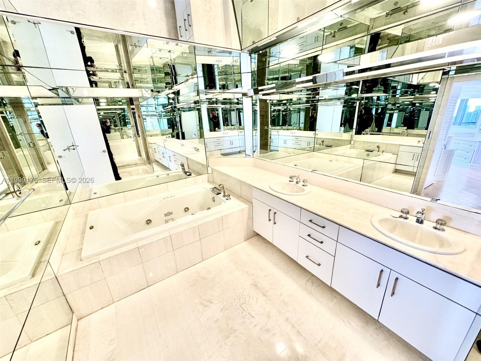 WILLIAMS ISlAND - Residential