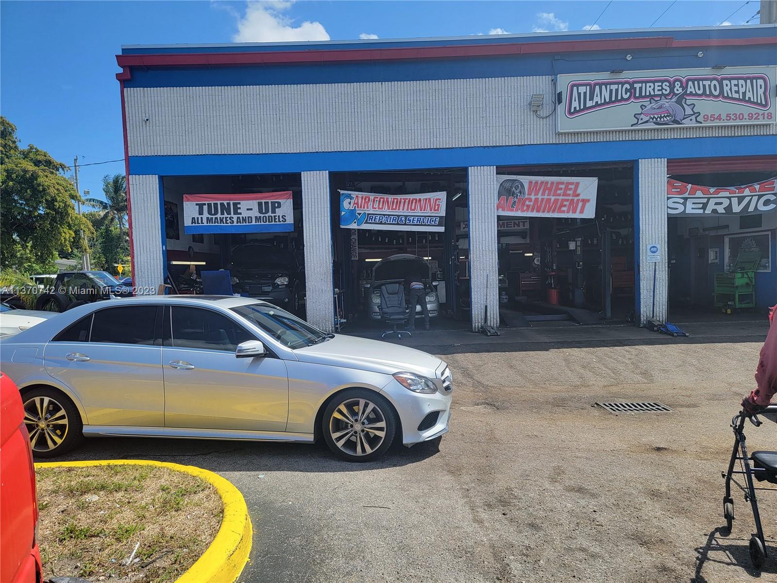 3090 W Broward Blvd
