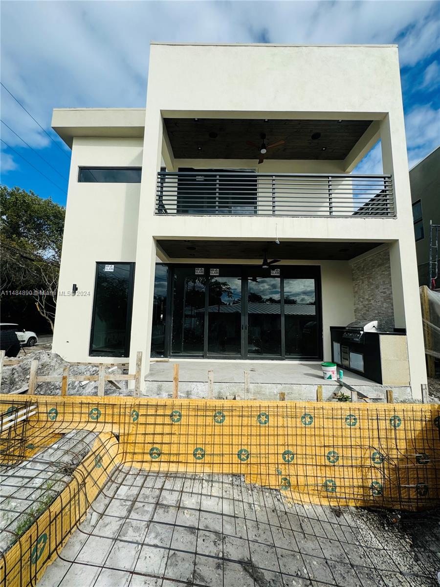 VICTORIA PARK CORR AMEN P - Residential