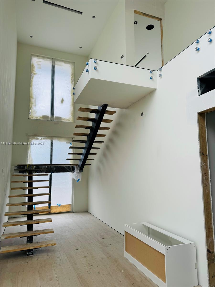 VICTORIA PARK CORR AMEN P - Residential