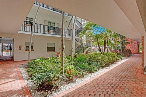 Condominium in Fort Lauderdale FL 2500 9th St St.jpg