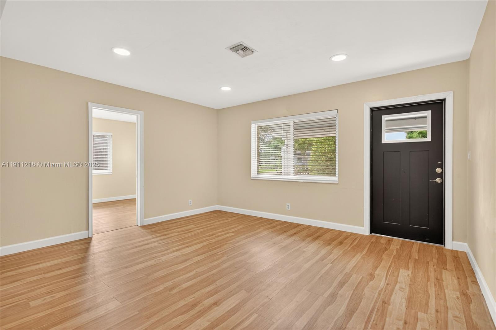 NORTH ANDREWS GARDENS 2ND - Residential Lease