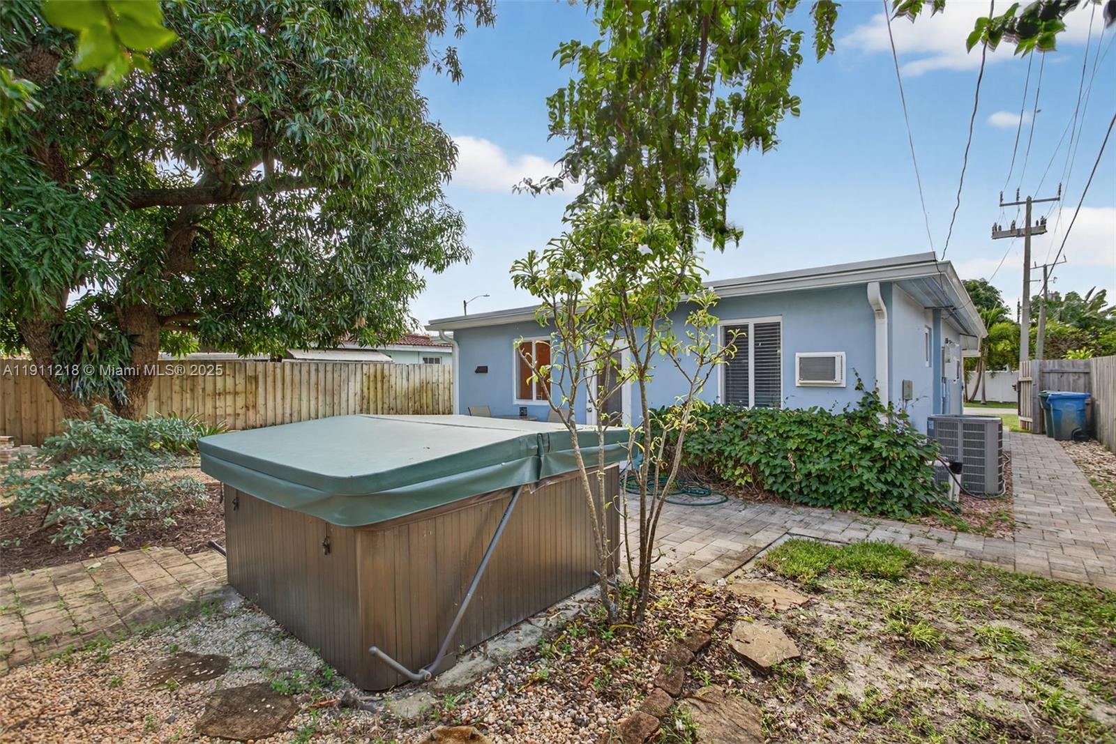 NORTH ANDREWS GARDENS 2ND - Residential Lease