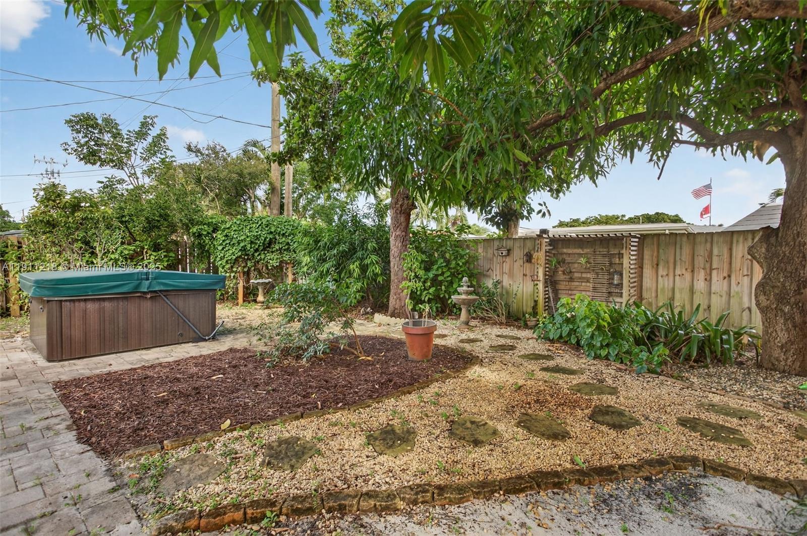 NORTH ANDREWS GARDENS 2ND - Residential Lease