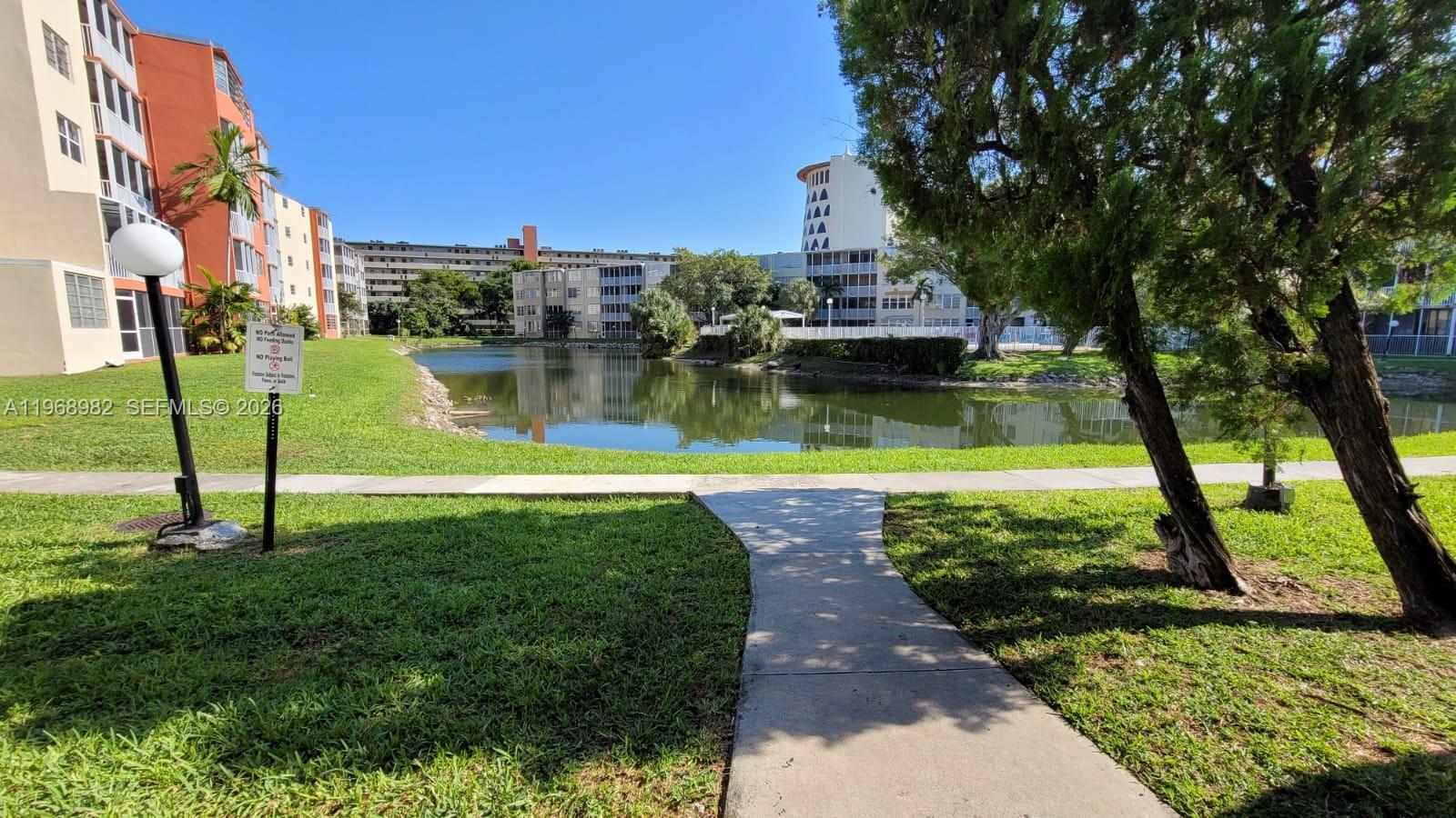 JADE WINDS GROUP BAMBOO G - Residential