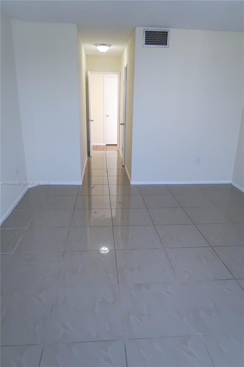 JADE WINDS GROUP BAMBOO G - Residential