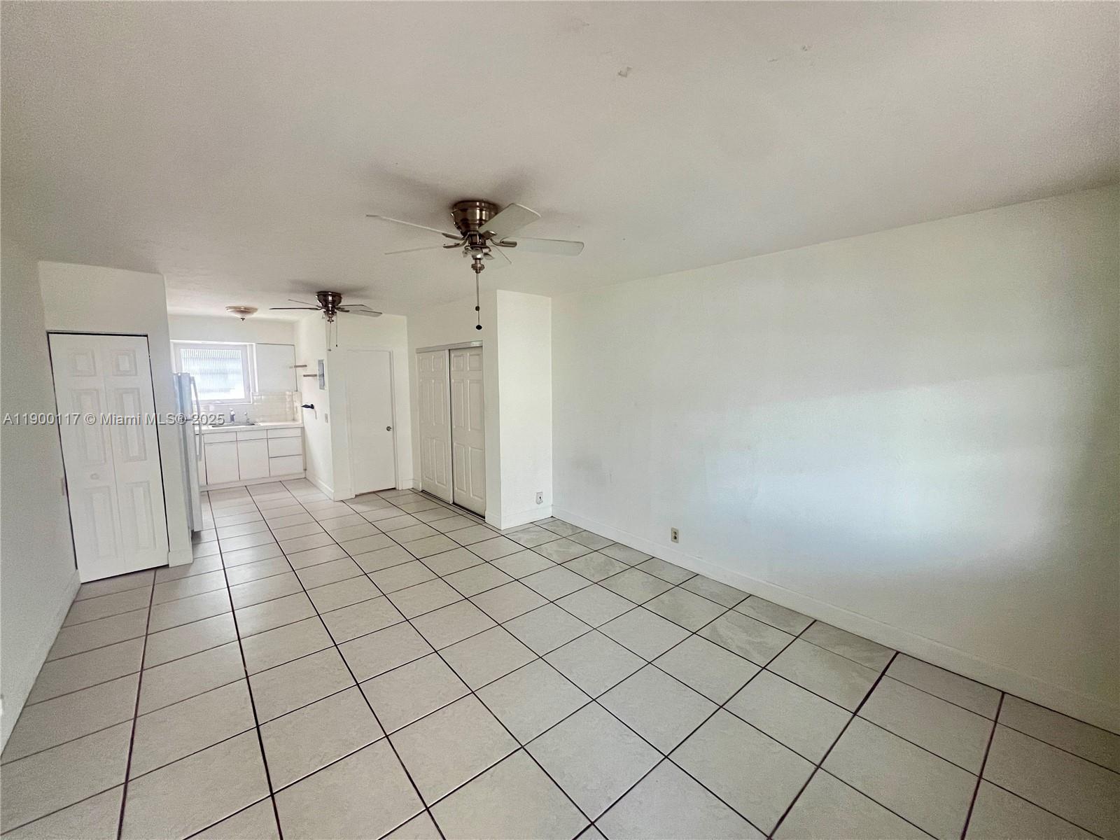 OCEAN BEACH FLA SUB - Residential Lease