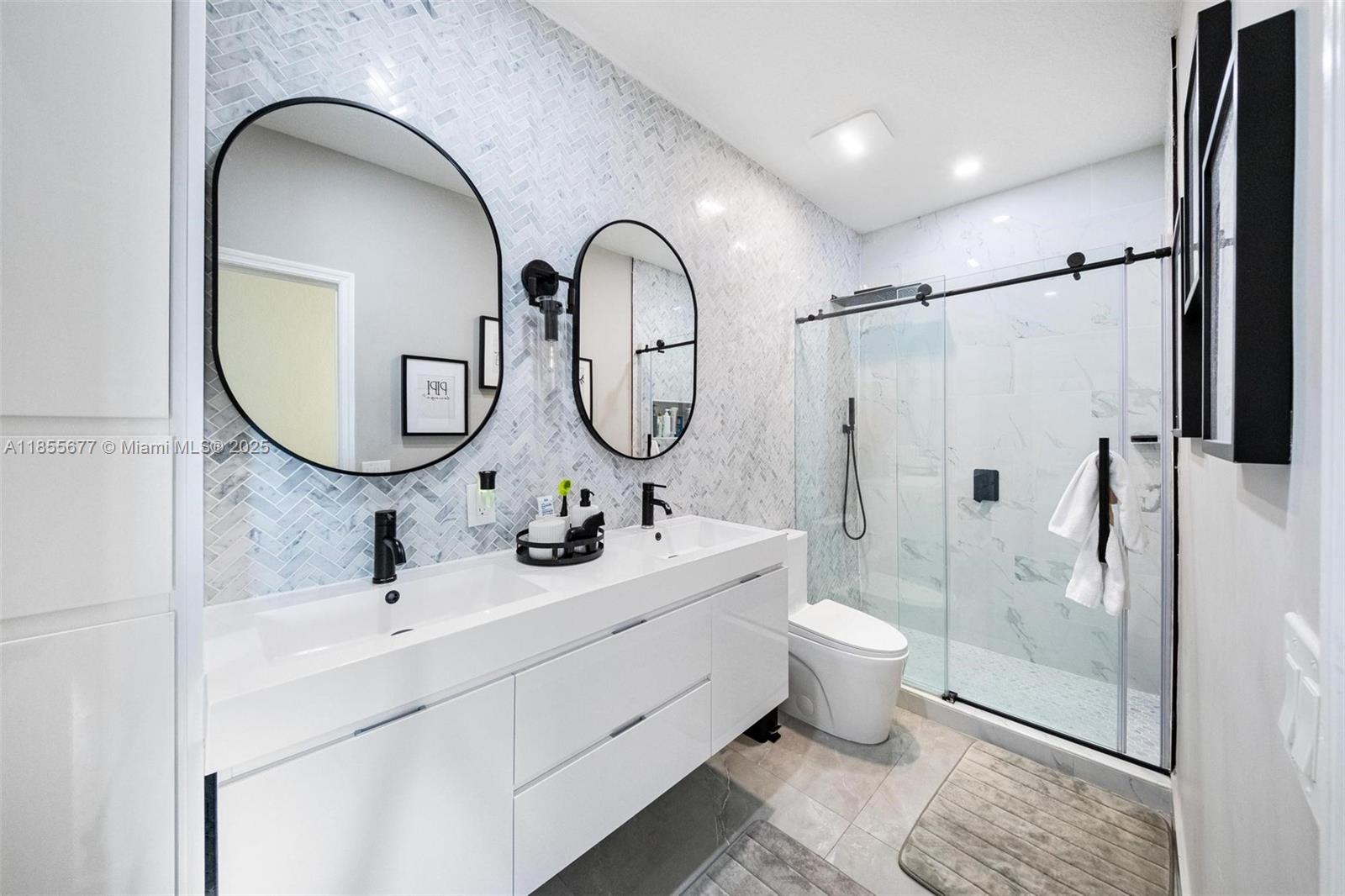 LAKES BY THE BAY DAY - Residential