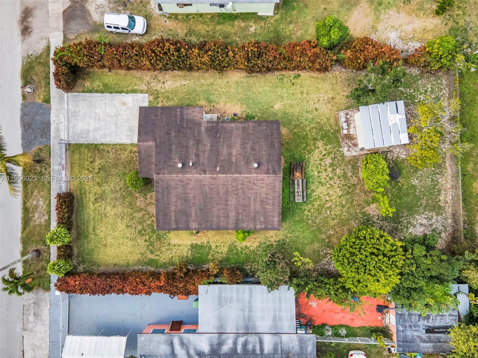 SIXTH AVENUE PARK - Residential