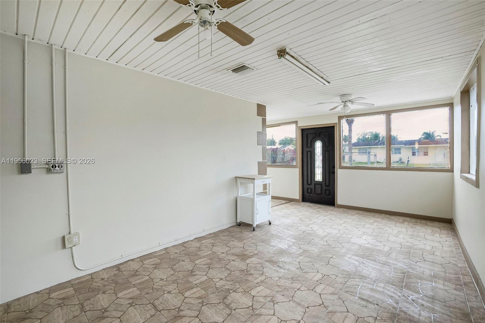 SIXTH AVENUE PARK - Residential