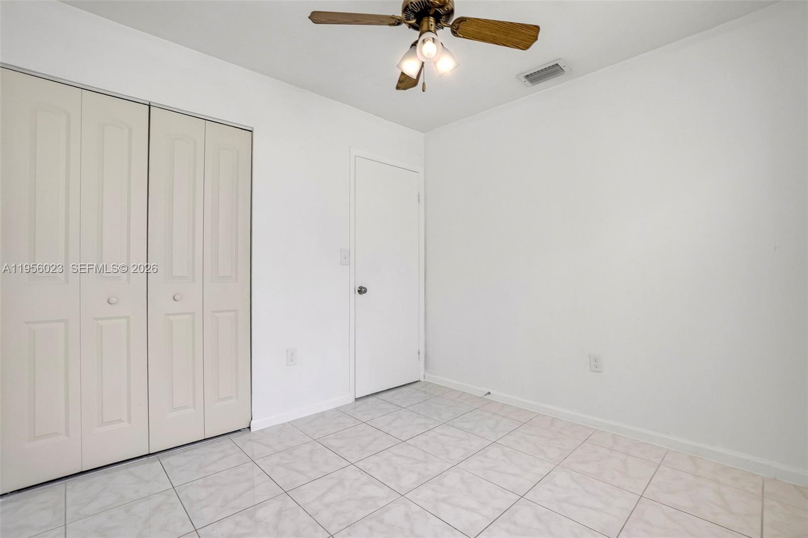 SIXTH AVENUE PARK - Residential