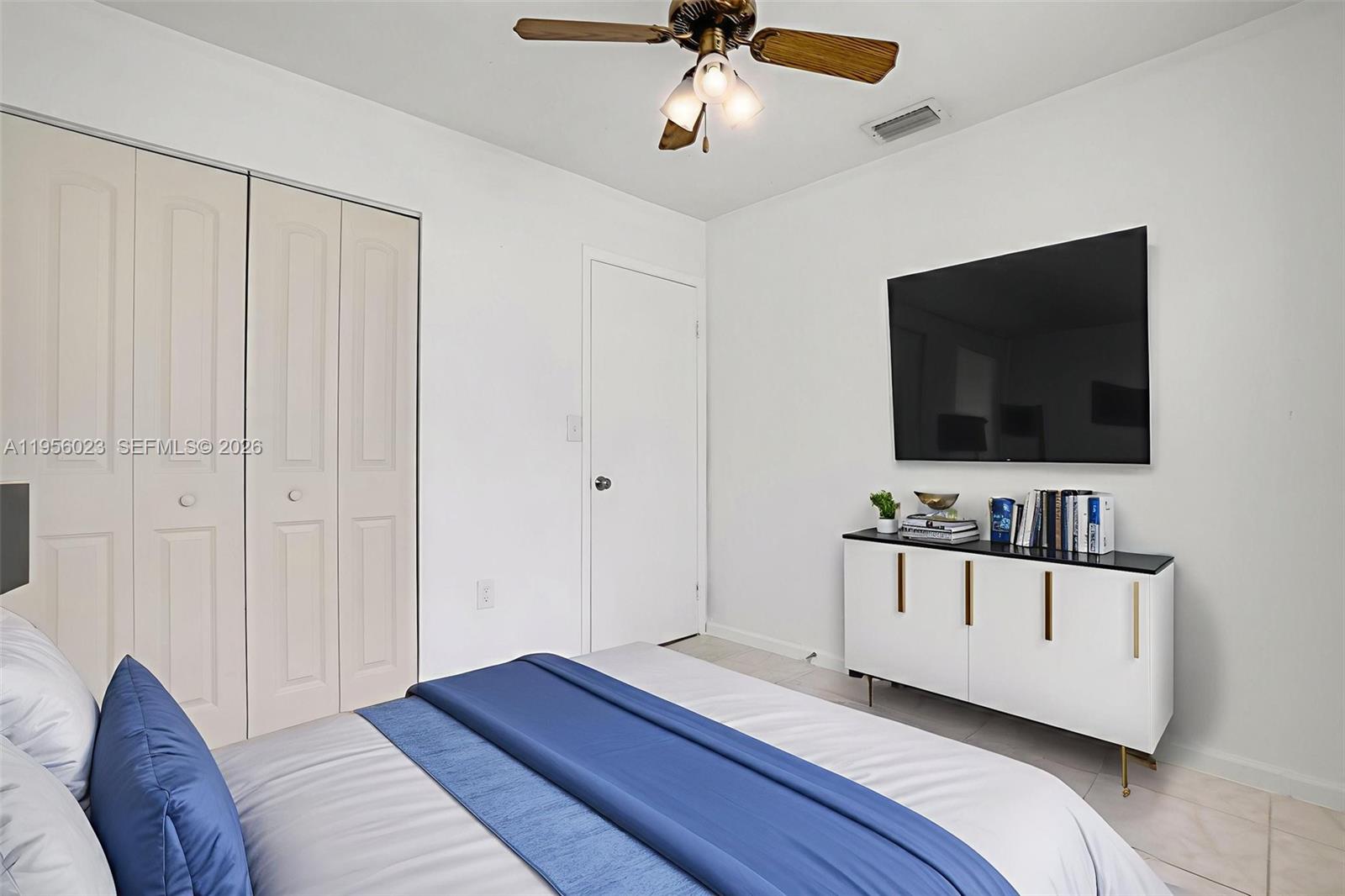 SIXTH AVENUE PARK - Residential