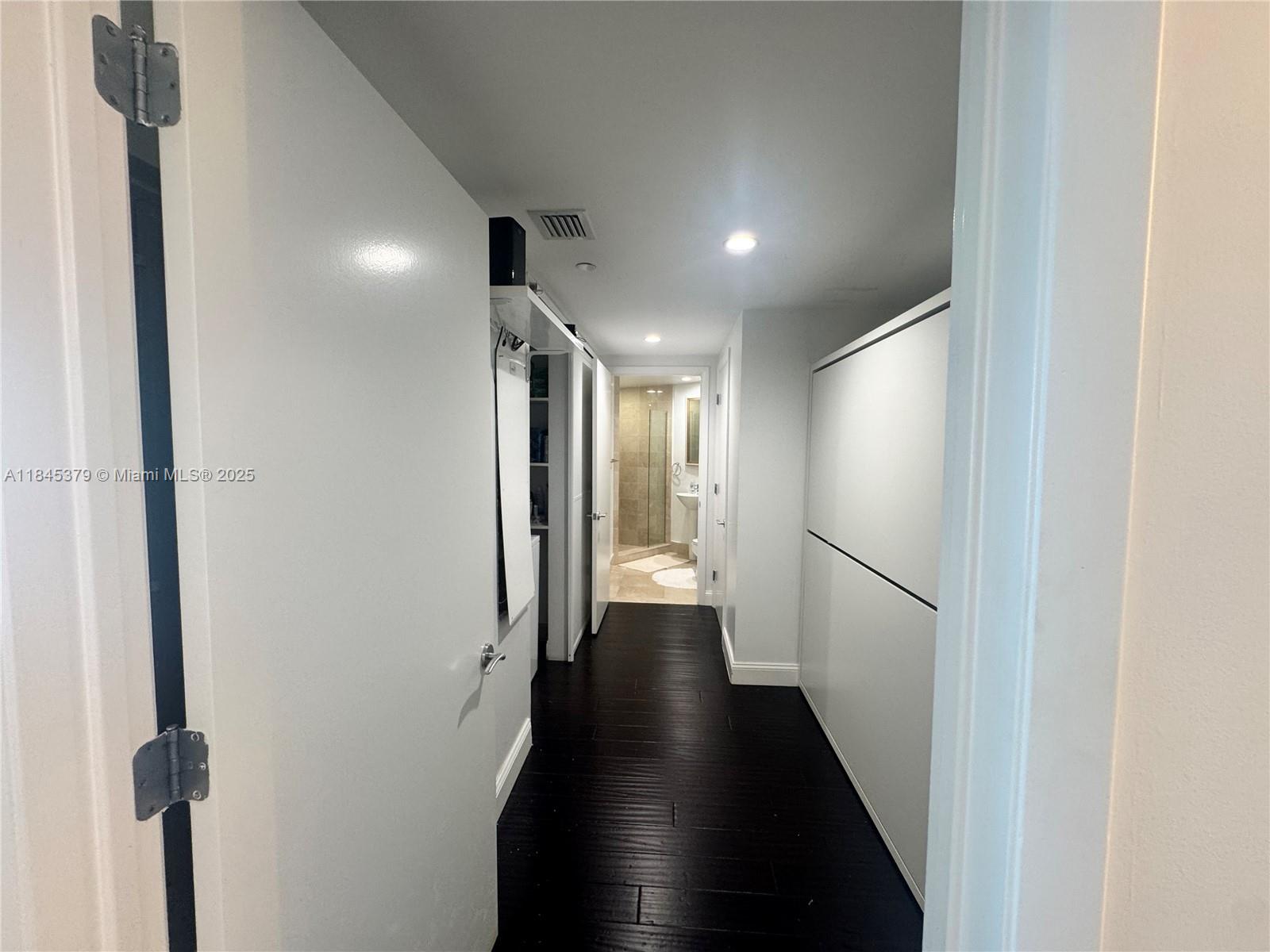 JADE BEACH CONDO - Residential Lease