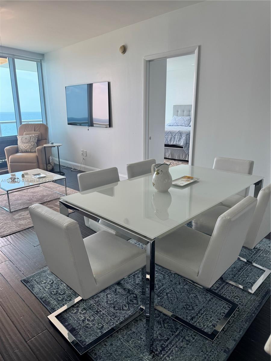 JADE BEACH CONDO - Residential Lease